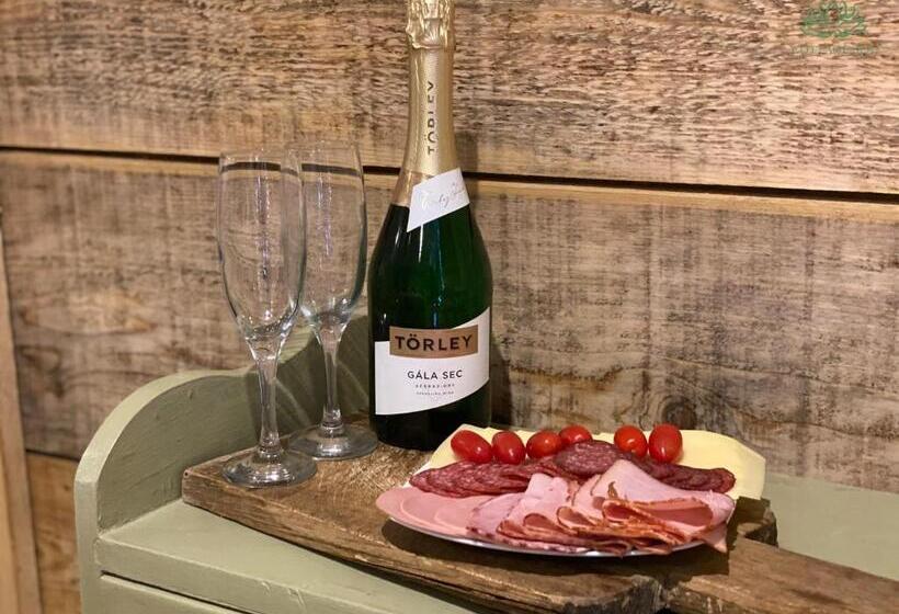 تختخواب و صبحانه Cottage Spa Ada