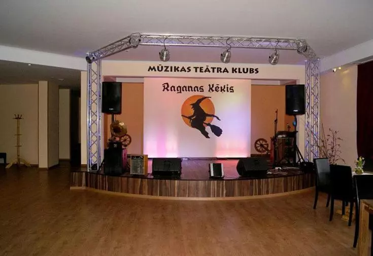 هتل Raganas ķēķis