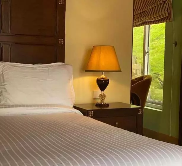 هتل Richmond Boutique