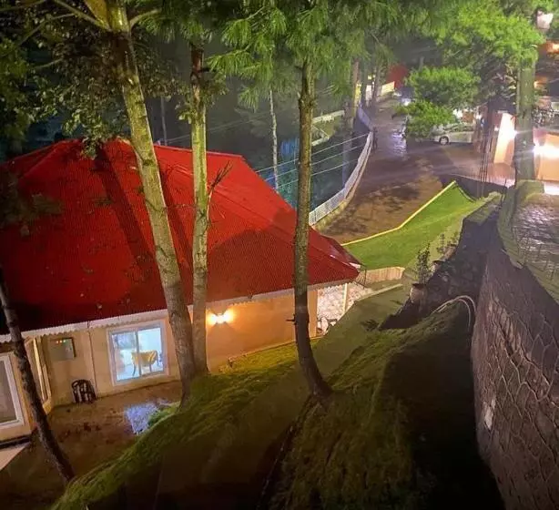 هتل Richmond Boutique