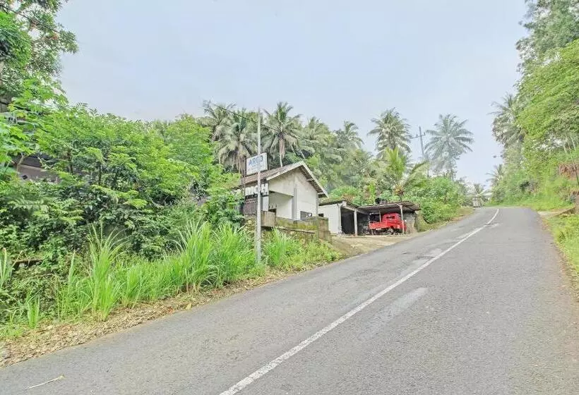 Hotelli Spot On 92264 Argo Homestay