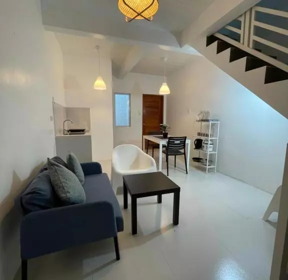 Hotelli Sto Niño Residences Lucena City