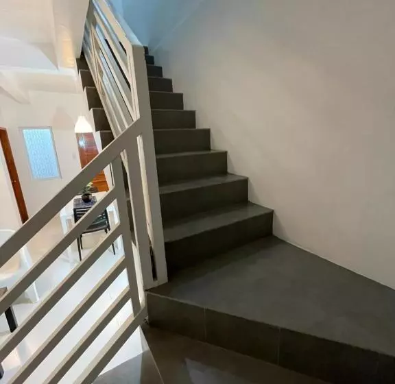 Hotelli Sto Niño Residences Lucena City