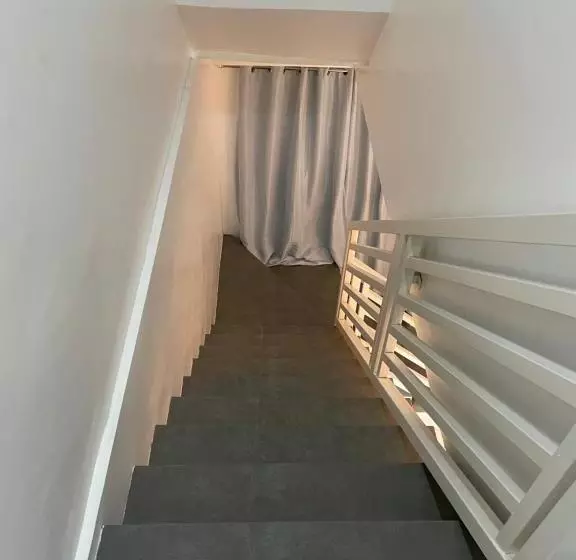 Hotelli Sto Niño Residences Lucena City