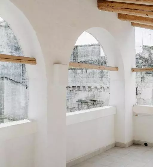 پانسیون Clementia Guest House