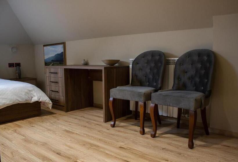 Pensão Iballe Guesthouse