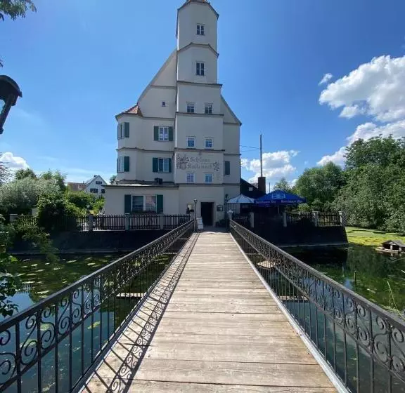 ペンション Schloss Kalteneck