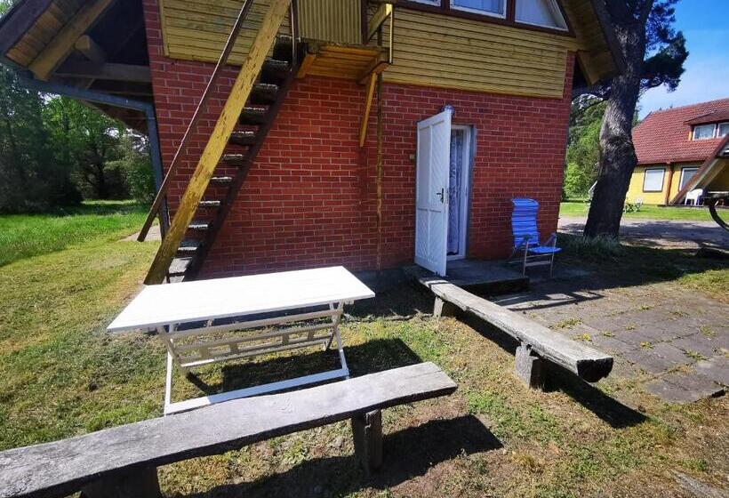 هاستل Nostalgija Pervalkoje