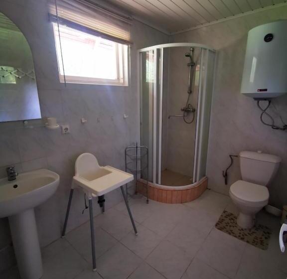 هاستل Nostalgija Pervalkoje