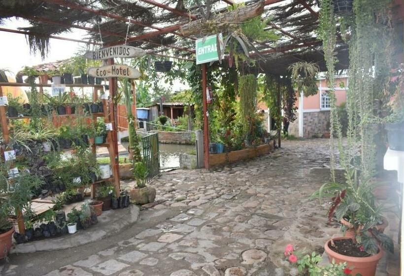 Eco Hotel Y Cabañas