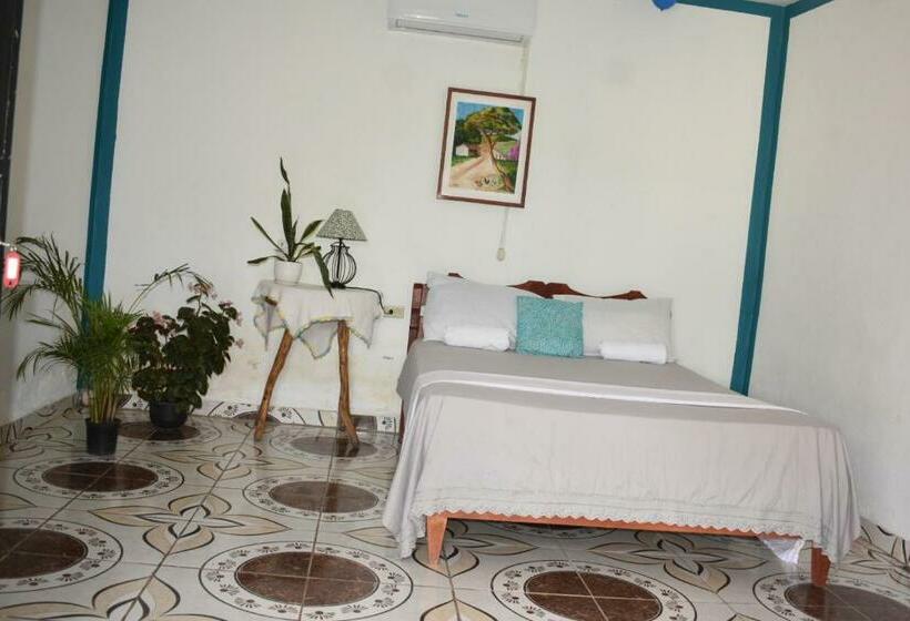 Eco Hotel Y Cabañas