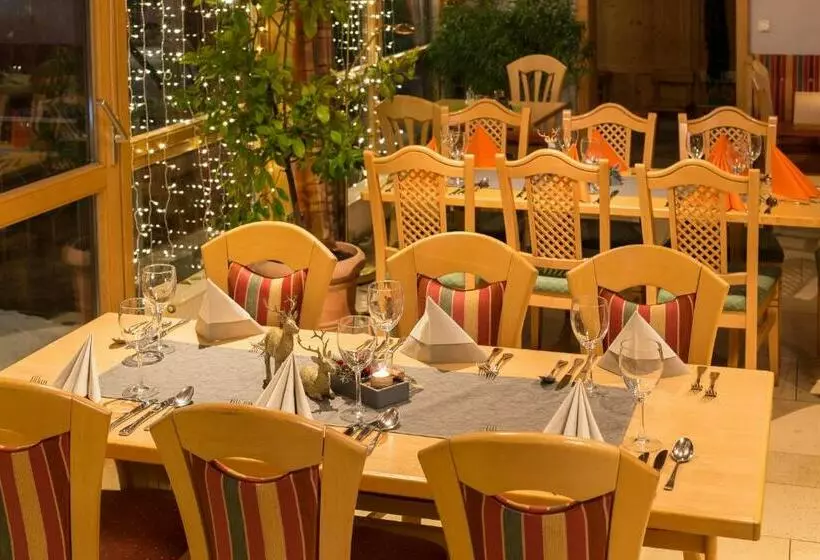 Hotelli Gasthof Rose