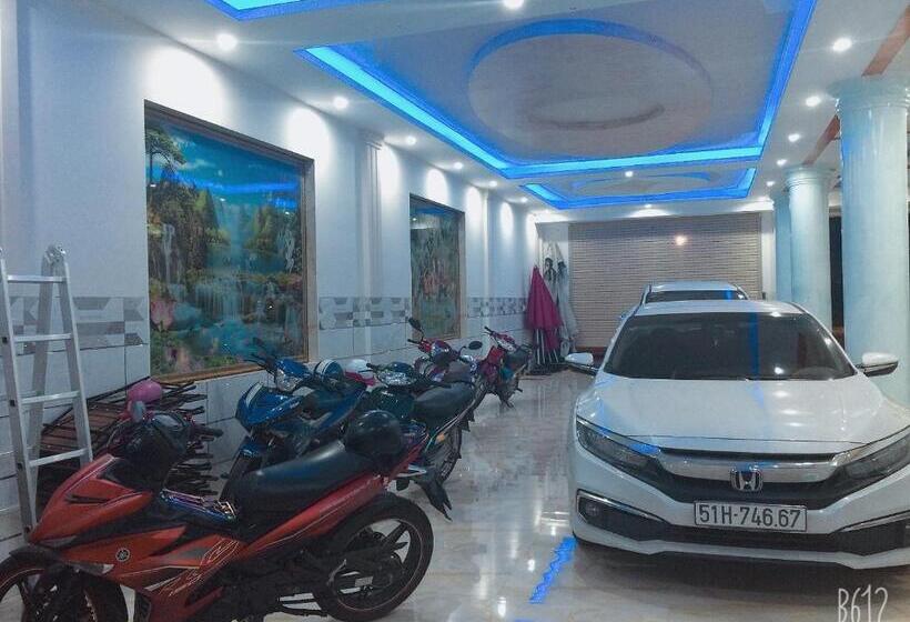 Motel Quốc Việt