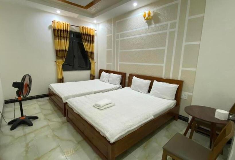 Motel Quốc Việt