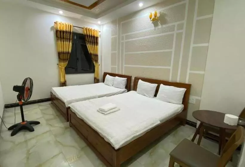 Motel Quốc Việt