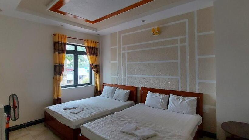 Motel Quốc Việt