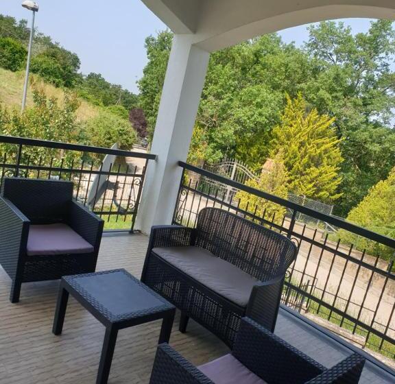 ペンション Alloggio Turistico Montefiascone