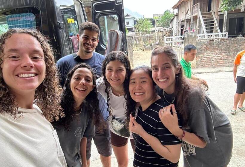 پانسیون Hakuna Matata Homestay Mai Châu