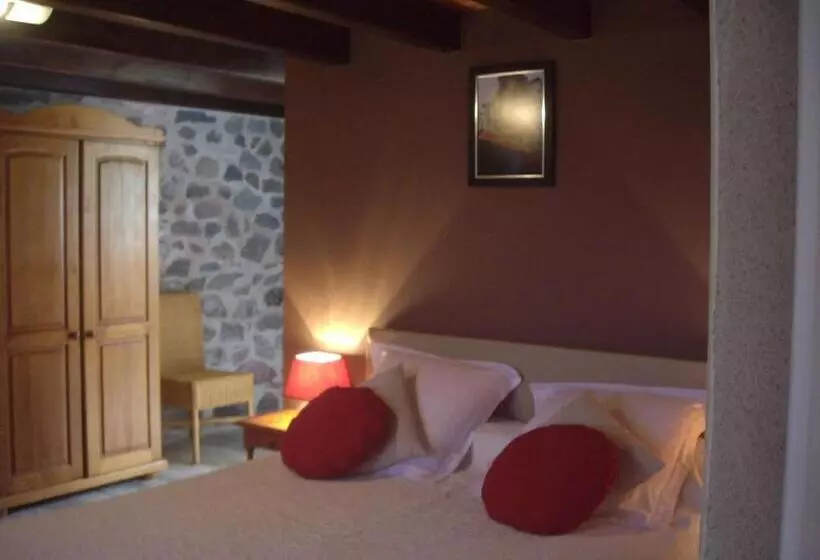 Aamiaismajoitus (B&B) Ferme De Lamourio