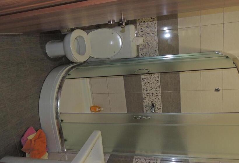 Hostel Villa Popović