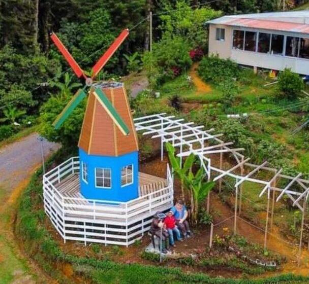 Отель Vistas Del Cielo