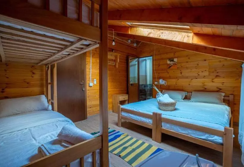 ペンション Bee Eco Guest House