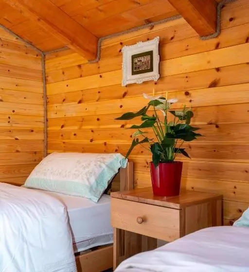 ペンション Bee Eco Guest House