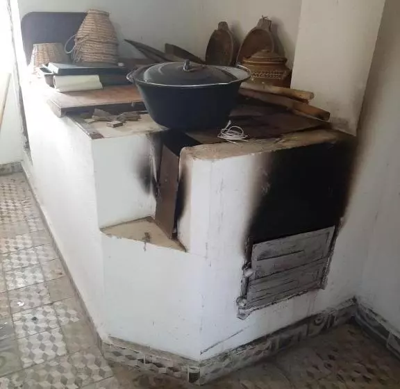 ペンション Bodrogparti Vendégház Sárazsadány