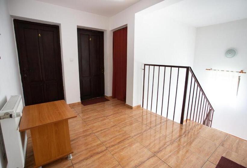 Пансион Casa Poienita Apusenilor