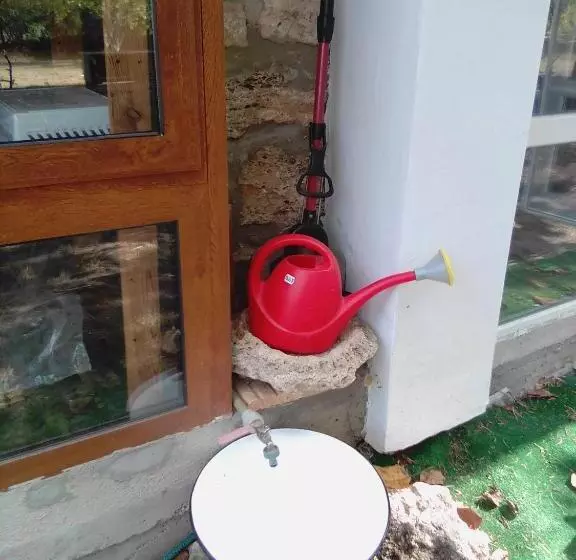 Majatalo Granichar 3 Surfa