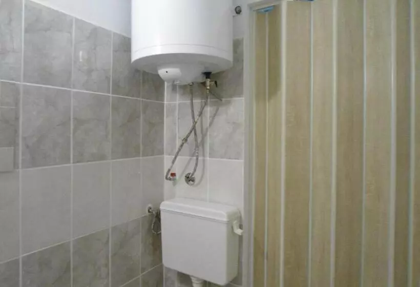 Majatalo Granichar 3 Surfa