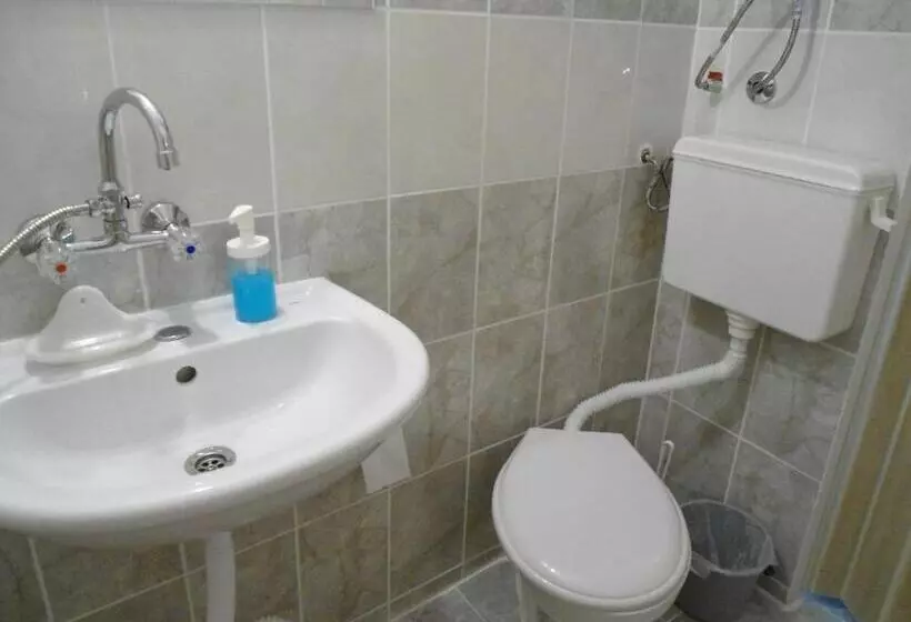 Majatalo Granichar 3 Surfa