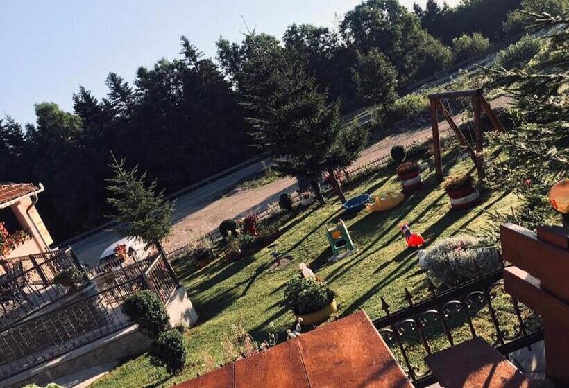 بنسيون Restoran Sa Sobama Za Iznajmljivanje Mali Raj