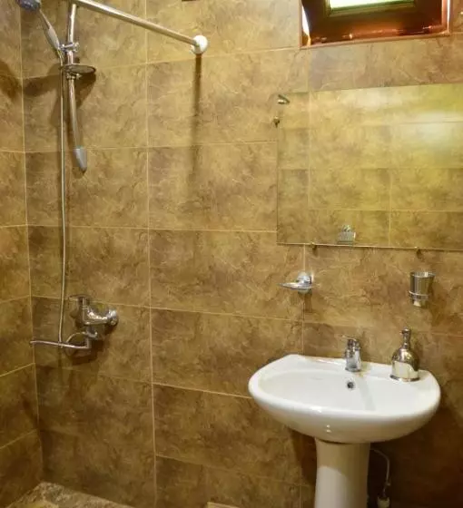 پانسیون Shoda