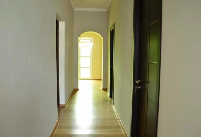 پانسیون Shoda