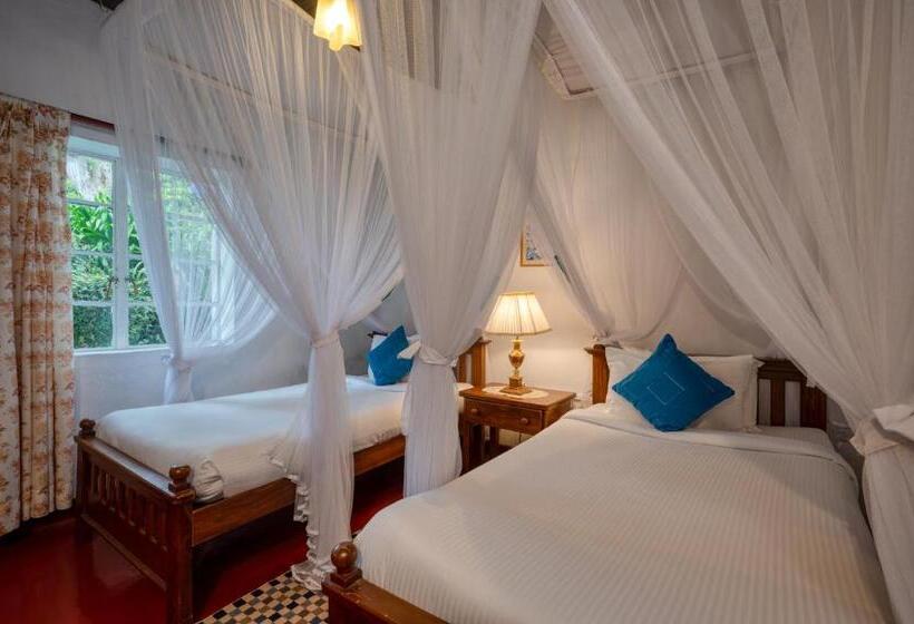 Resort Kelburne Estate