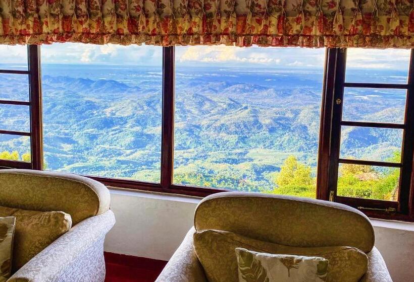 Resort Kelburne Estate