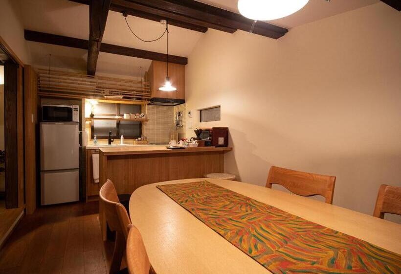 Ryokan 内子の宿 織