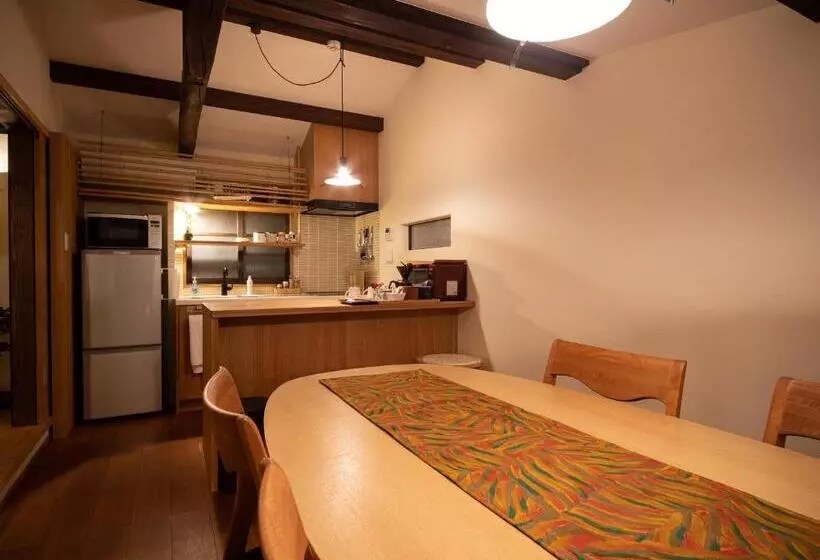 Ryokan 内子の宿 織