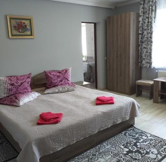 فندق صغير усадьба  у артура