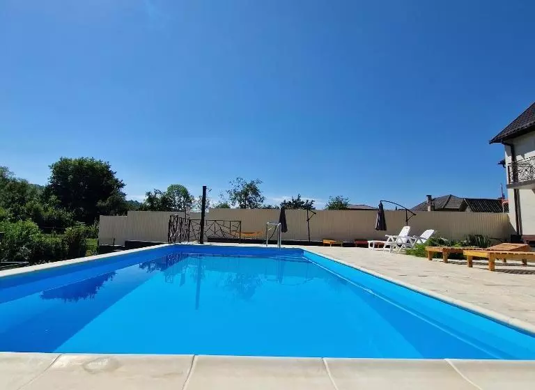 Retkeilymaja усадьба  у артура