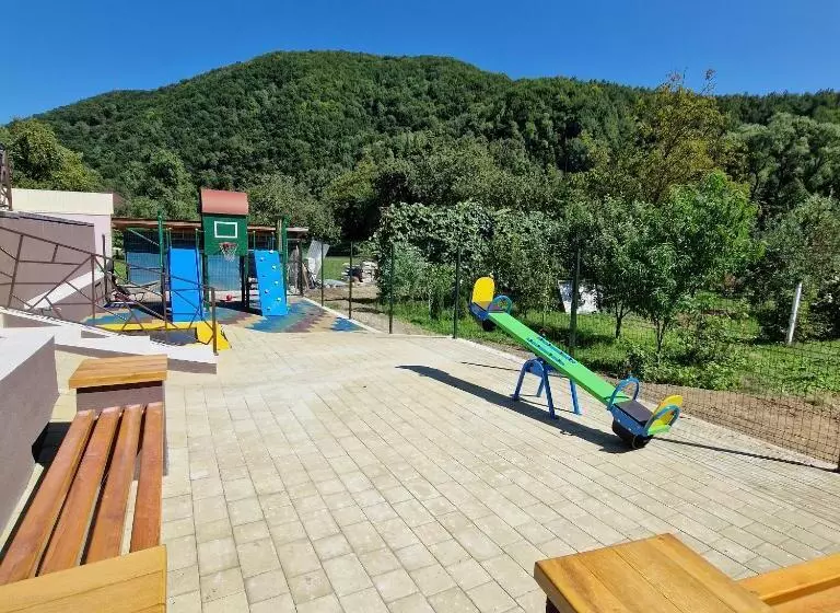 Retkeilymaja усадьба  у артура