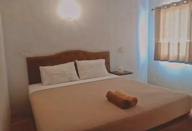 ユースホステル Boodsarin