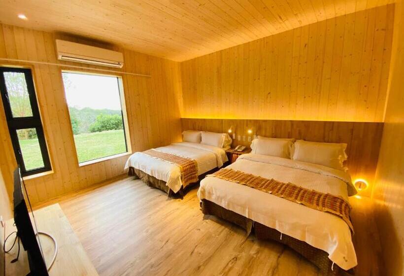 هاستل Flying Cow Ranch