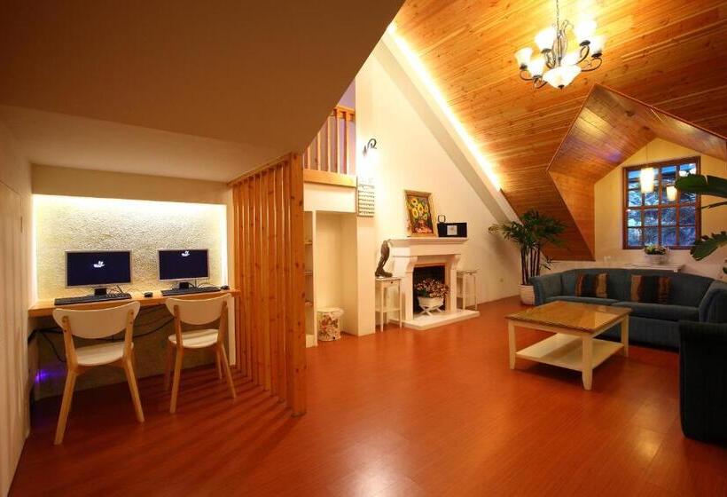 هاستل Flying Cow Ranch