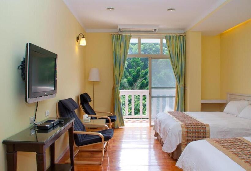 هاستل Flying Cow Ranch