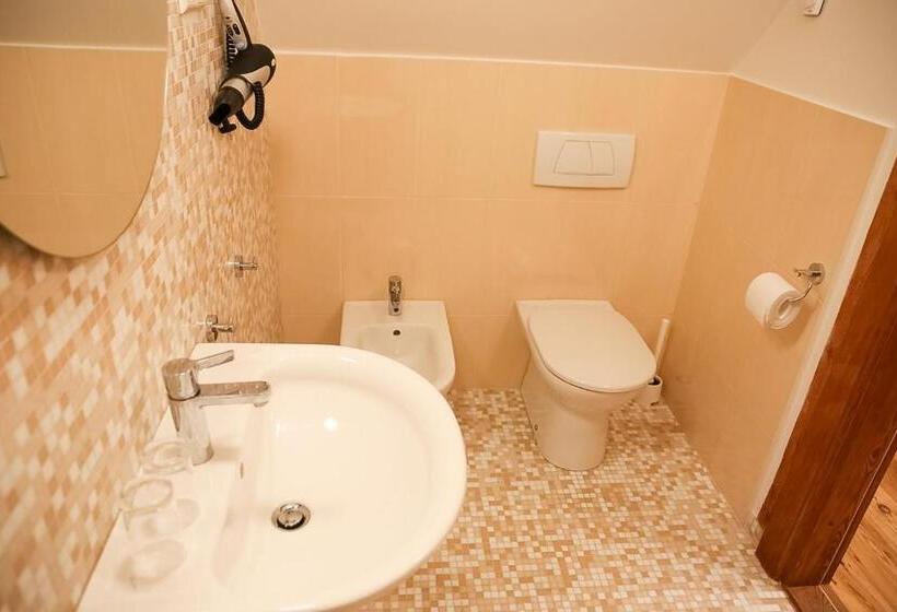 Botique & Spa Hotel Berkenes Manor