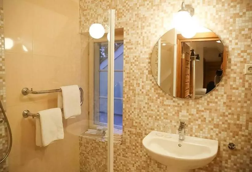 Botique & Spa Hotel Berkenes Manor