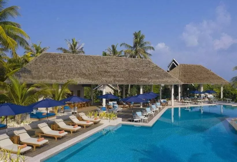 Emerald Faarufushi Resort & Spa   Deluxe All Inclusive