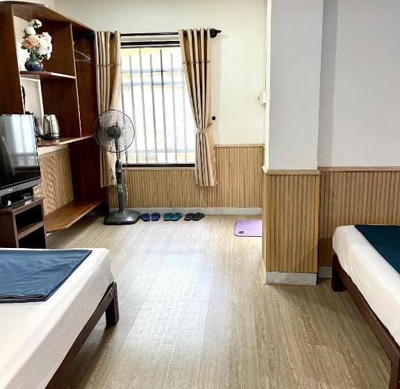 هتل Homestay Minh Tú